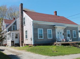 31 Pleasant St, Lubec, ME 04652