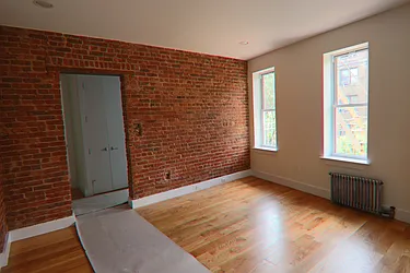 Rented by PMG Real Estate 