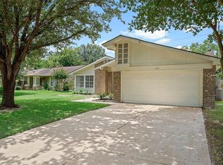 5111 Devon Green Dr, Katy, TX 77449