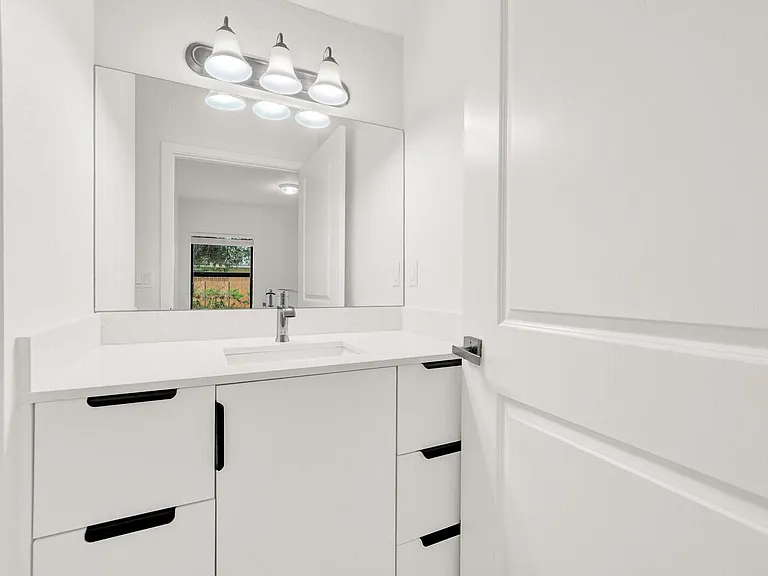 407 Bella Sol Way — Photo 6