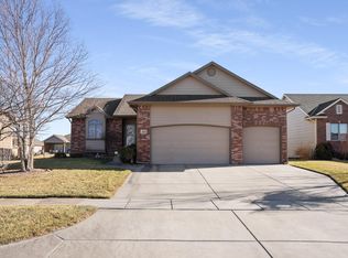 3614 N Ridge Port St, Wichita, KS 67205