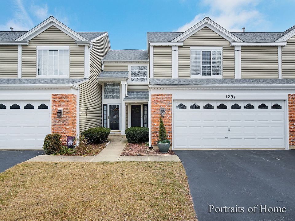 WELCOME HOME TO SUMMERSWEET LANE AND HOW SWEET IT IS!