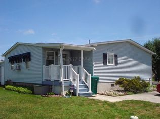2 E Wind Dr, Berlin, MD 21811