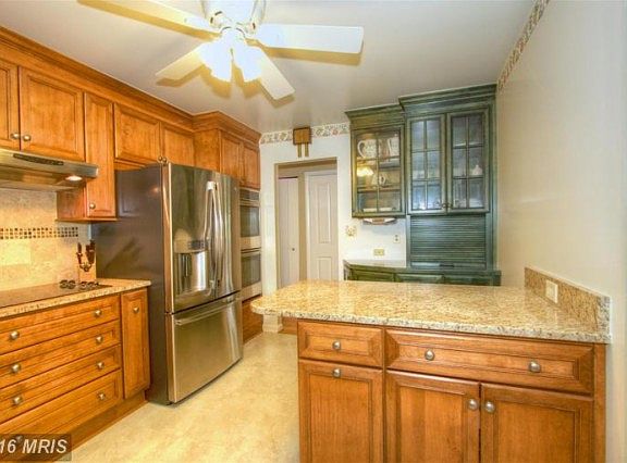 4th image of 906 Bernadette Dr