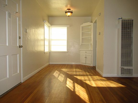 4th image of 1233 Canyon Rd #1233