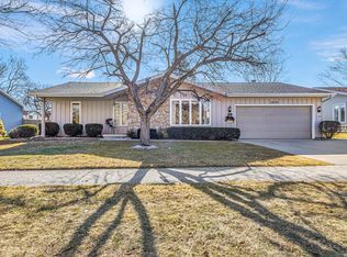 2001 Menasha Ave, Manitowoc, WI 54220