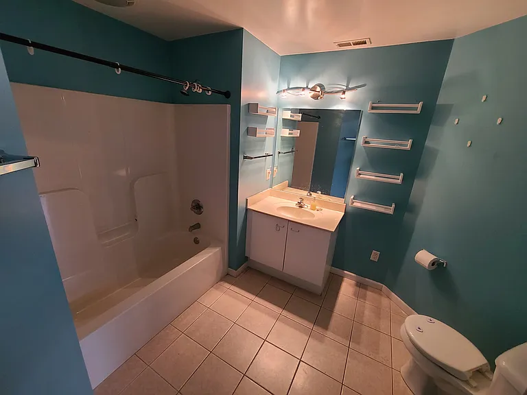 100 S Huron St #1A — Photo 13