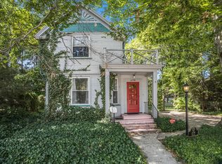 276 Pine Ave, Holland, MI
