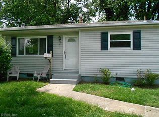 1005 Hunting Hill Ln, Virginia Beach, VA 23455