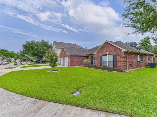 10510 Eagle Rock Ct, La Porte, TX 77571