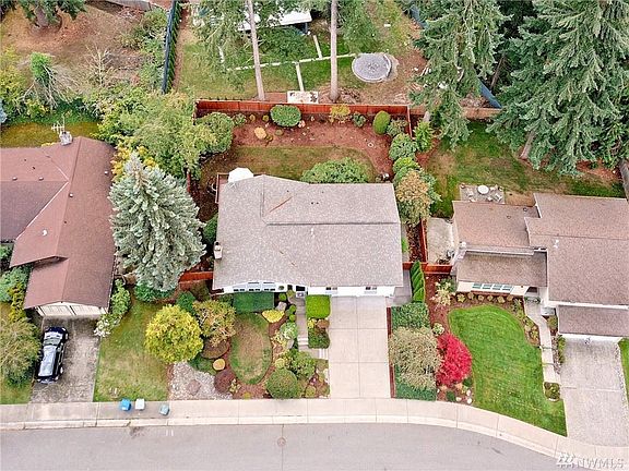 3rd image of 12515 SE 67th St