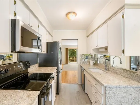 626 Kissam Road, Peekskill, NY 10566