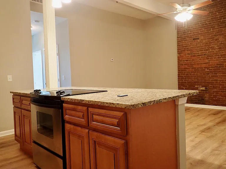 410 E Main Ave #2 — Photo 5