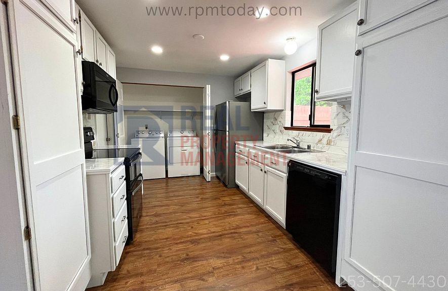 1st image of 14914 10th Avenue Ct S