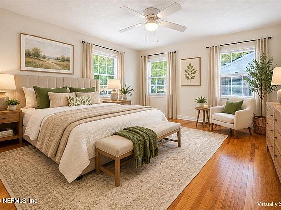 3rd image of 4252 PINEWOOD Avenue
