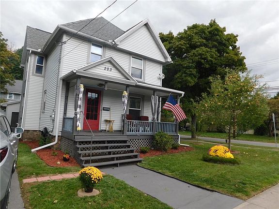 4th image of this home