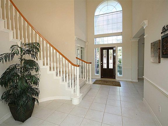 3rd image of 6330 Hidden Crest Way