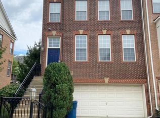 5633 Sheals Ln, Centreville, VA 20120