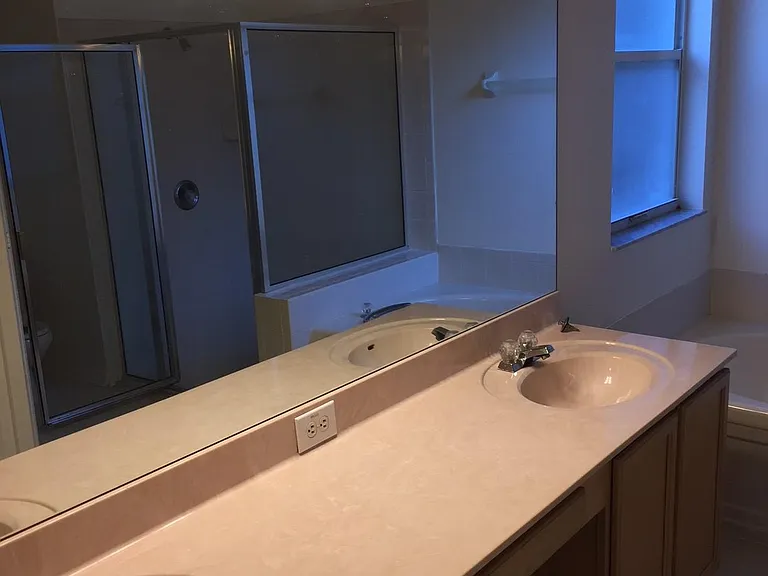 4830 Windingbrook Trl — Photo 2