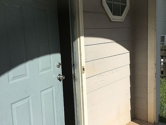 2nd image of 159 Nizzear Ln