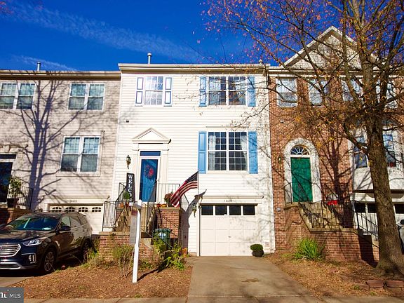 2nd image of 14606 Stream Pond Dr