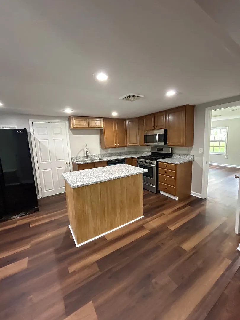 2 BR House in Salem, VA — Photo 1