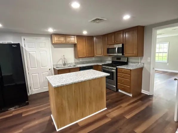 241 Ward St, Salem, VA 24153