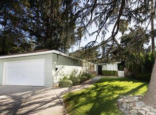 2356 Holliston Ave, Altadena, CA 91001