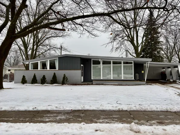 1115 W Summit Ave, Muskegon, MI 49441