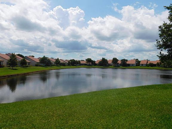 2nd image of 14375 Emerald Lake Dr