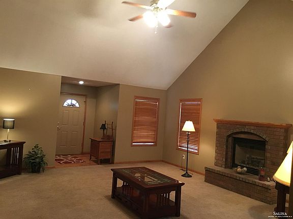 4th image of 2255 Saddlebrook Dr