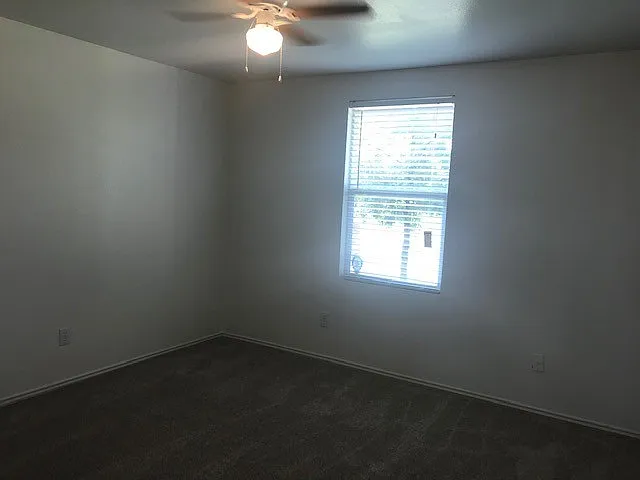 1045 Cavern Dr — Photo 16