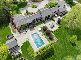 1 Squires Ln, Saint Louis, MO 63131
