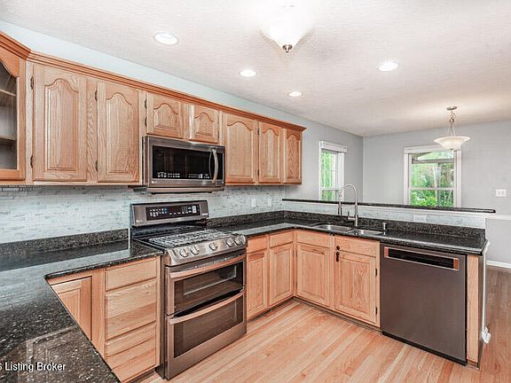 4th image of 10305 Old Altar Ct