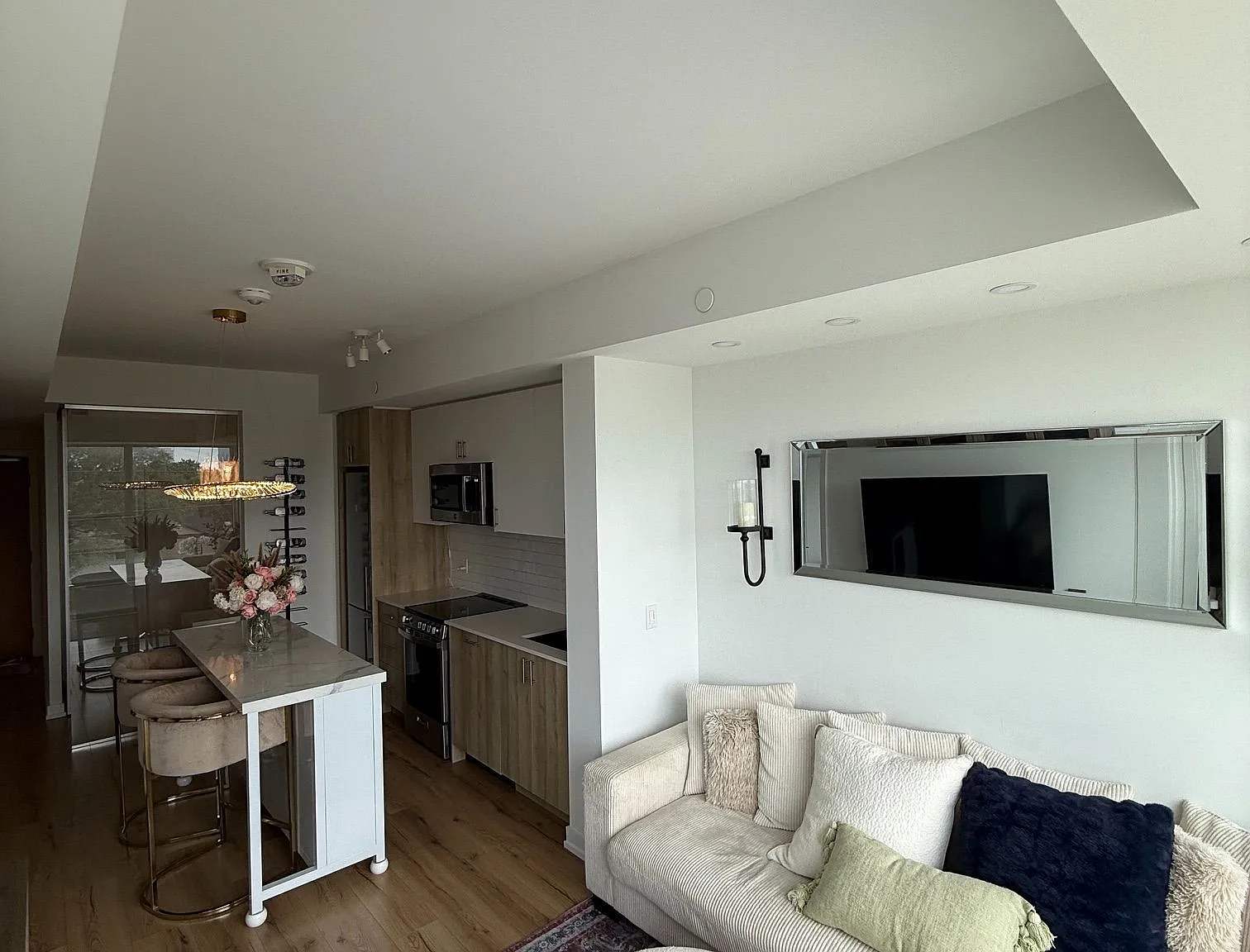 2 bed, $2,650 — Photo 3