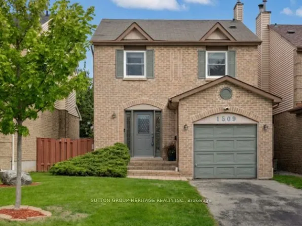 1509 Woodruff Cres, Pickering, ON L1V 3S5