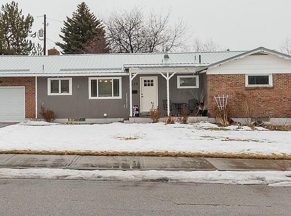 2nd image of 238 Evergreen Dr