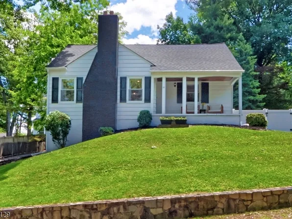 30 Hillcrest Avenue, Morristown Town, NJ 07960