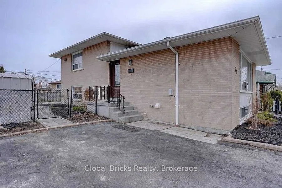 5 bed, $5,000 — Photo 2