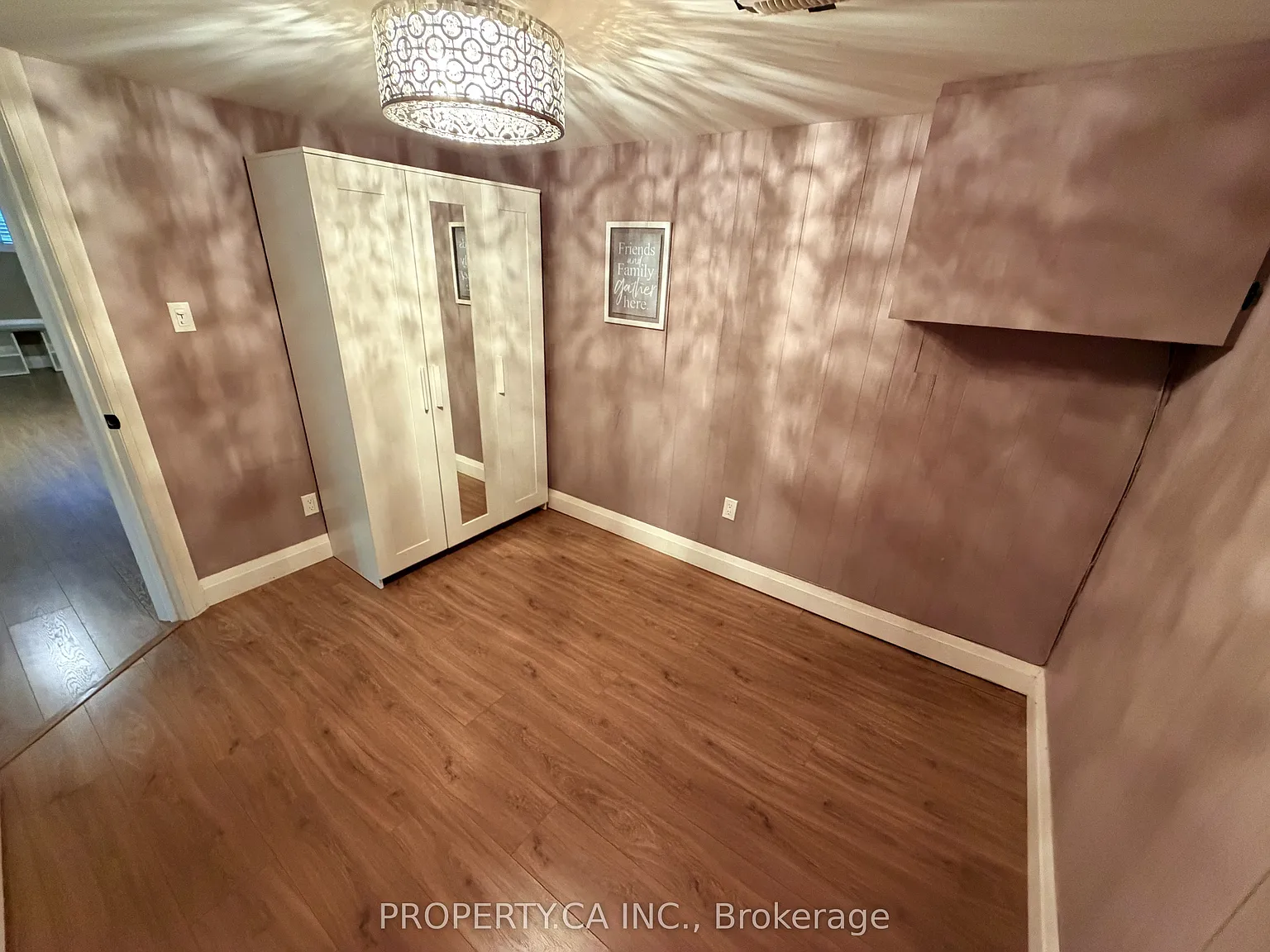 2 bed, $1,800 — Photo 2