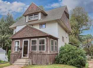 32 University St, Leominster, MA 01453