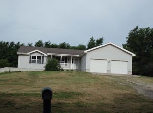 911 Nicholson Rd, Chapman, KS 67431