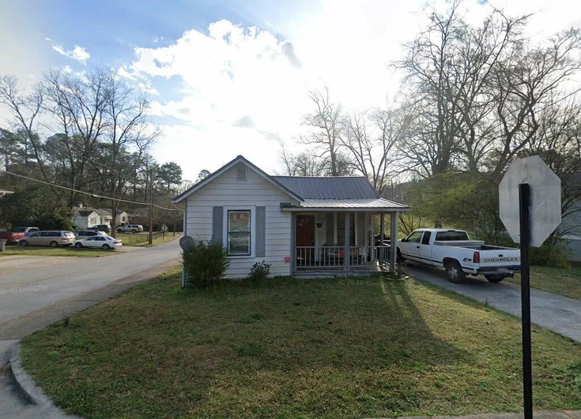 2 bed, 714 sqft, $1,400 — Photo 1