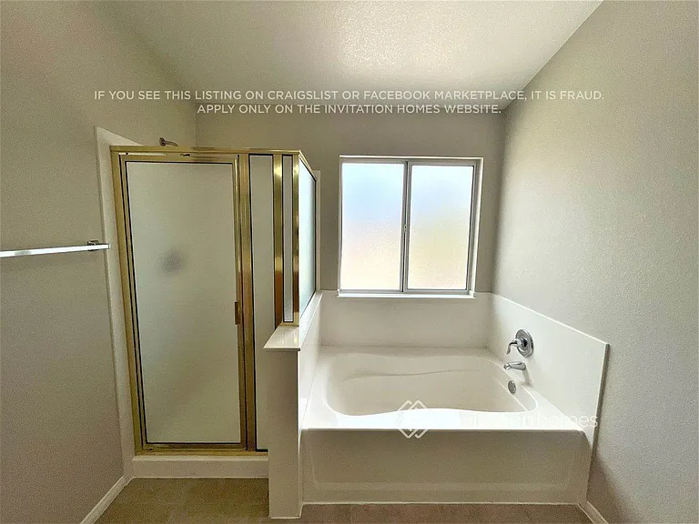 8104 Marin Pointe Ave — Photo 17