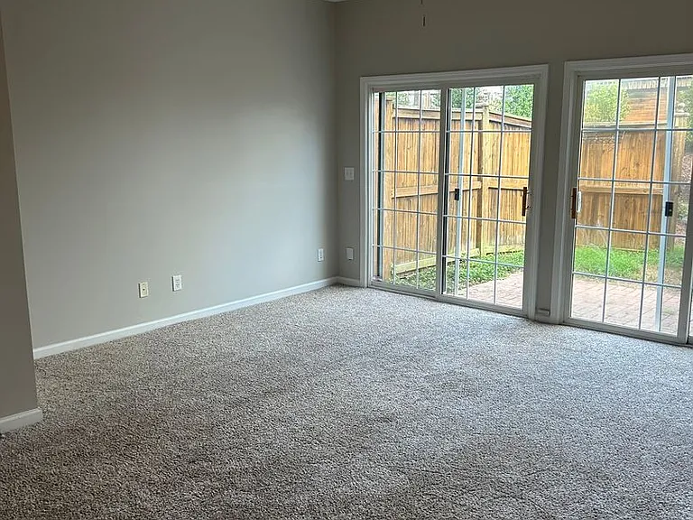 109 Waterford Park Dr — Photo 8