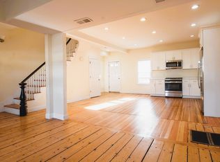 14 Humboldt Pl, South Boston, MA 02127