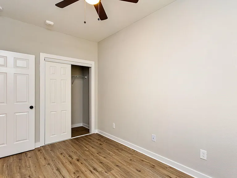 10317-10317 Lake Rd #15B — Photo 15