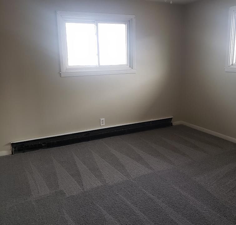 2nd image of 2654 Sheridan Dr #5