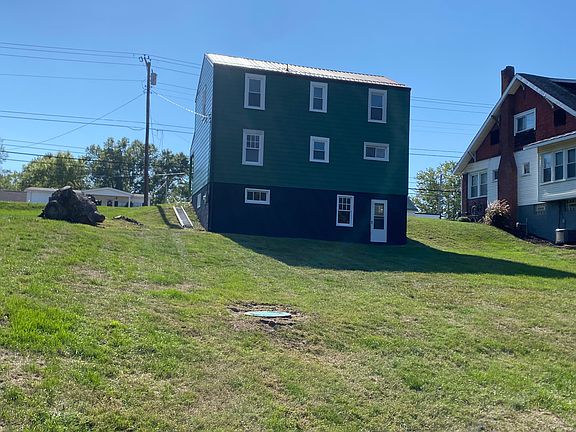 Back Yard of 725 E market