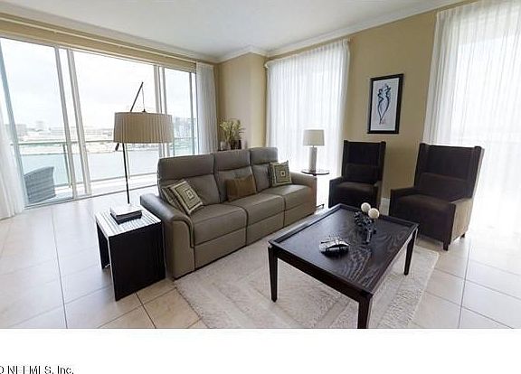 5th image of 1431 Riverplace Blvd APT 1006